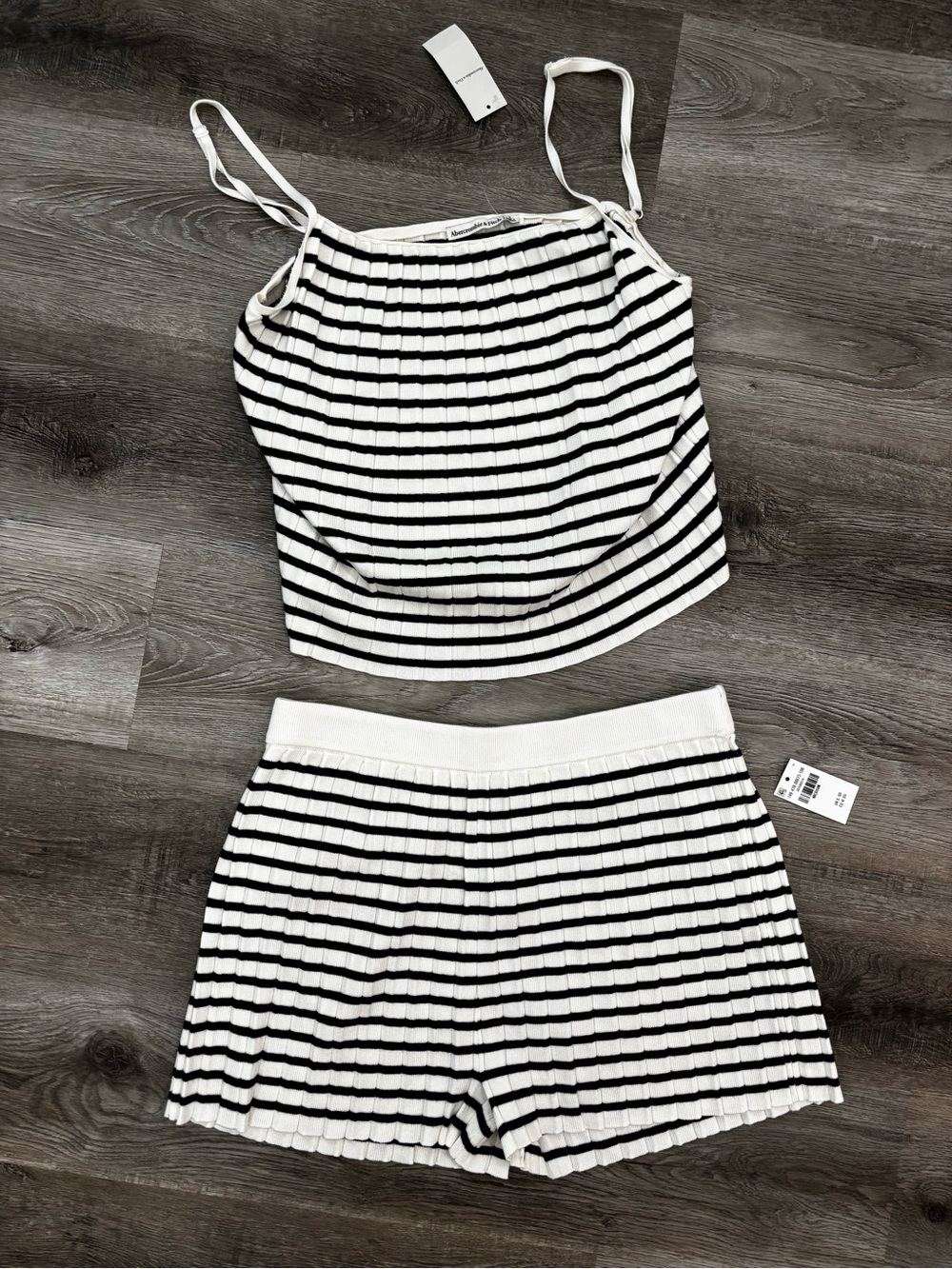 Abercrombie & Fitch Striped Ribbed Cami & Short Set White Black medium Large